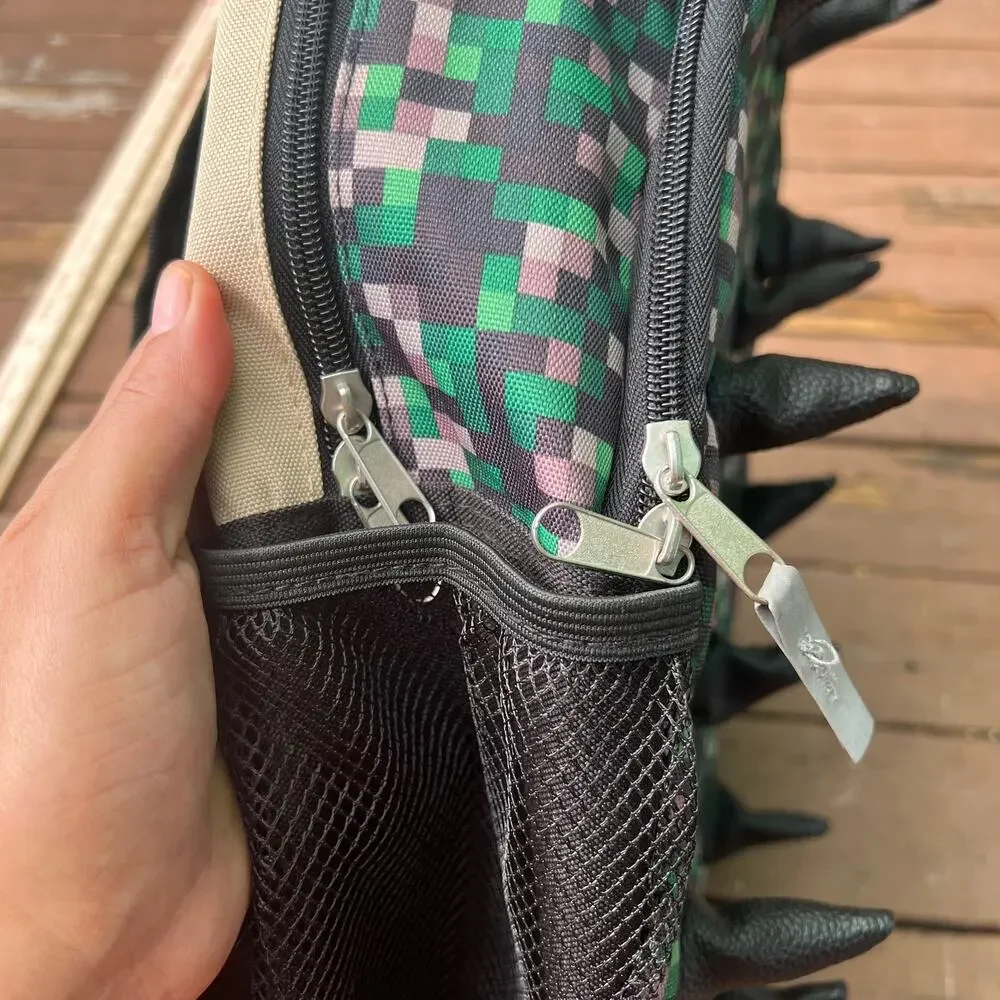 Madpax Multi Spike 16" Backpack Digi Camo Green Pixel Gamer School Bag - Picture 3 of 9